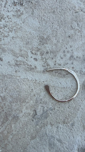 Minimalist hoops